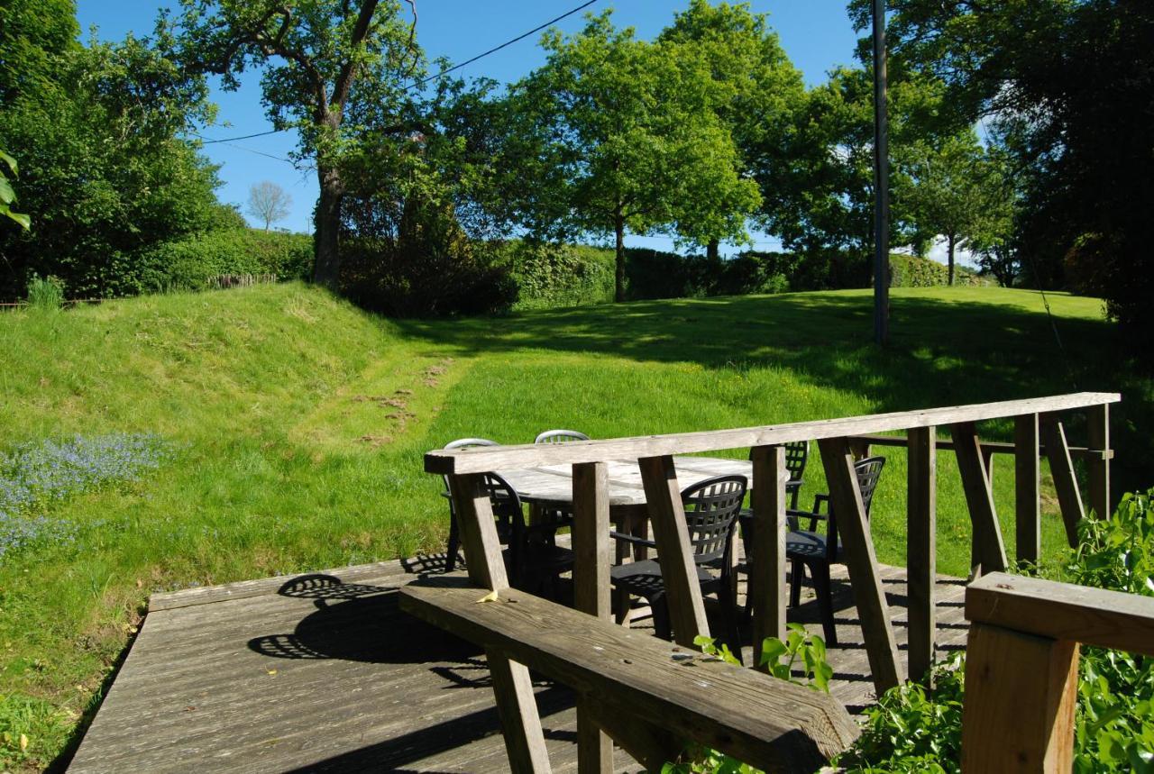 Glanhenwye Courtyard Cottages Glasbury Eksteriør bilde